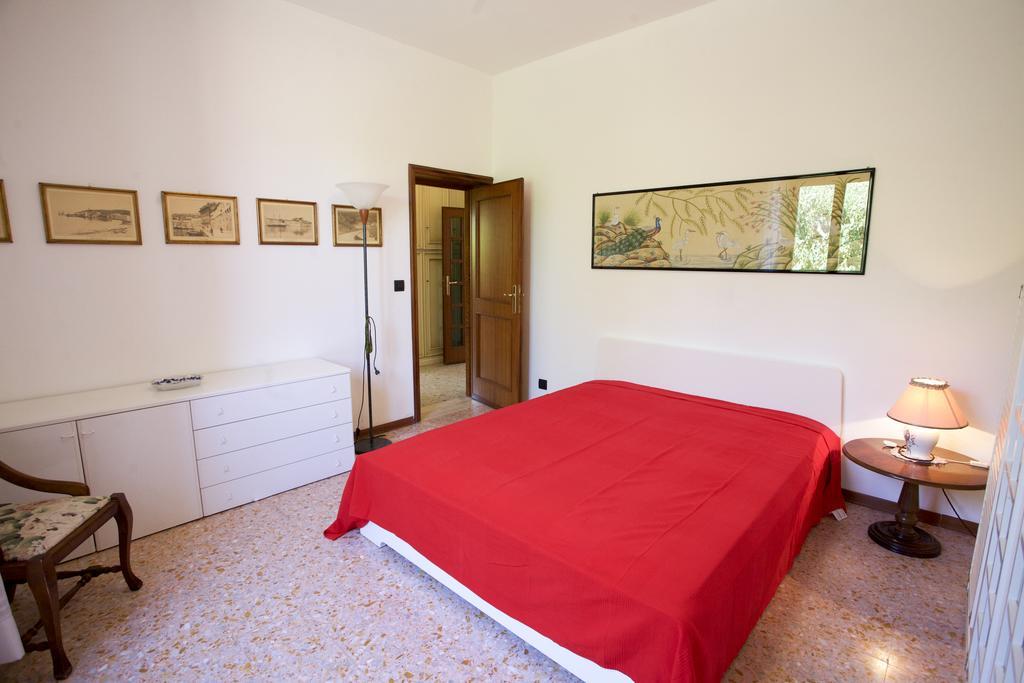 Villa Leo Portoferraio Habitación foto