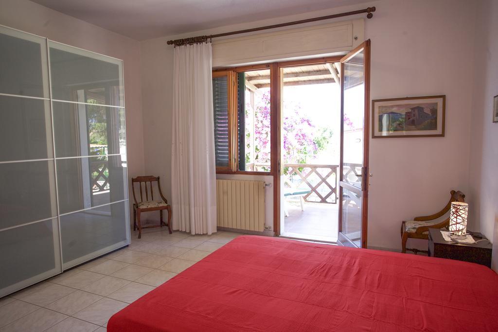 Villa Leo Portoferraio Habitación foto